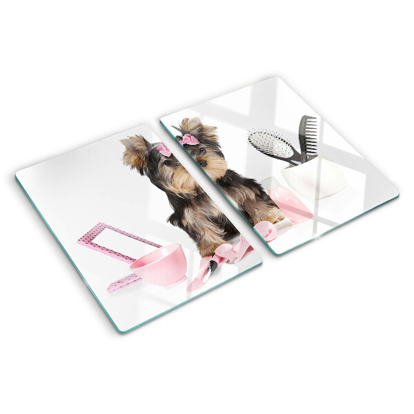 Üveg vágódeszka fényképpel Yorkshire Terrier ápolási kellékekkel