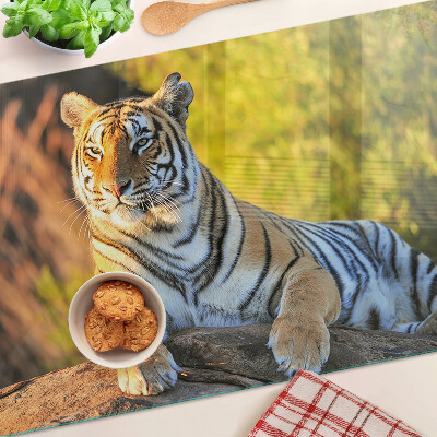Edzett üveg vágódeszka Tigris a természet hátterében