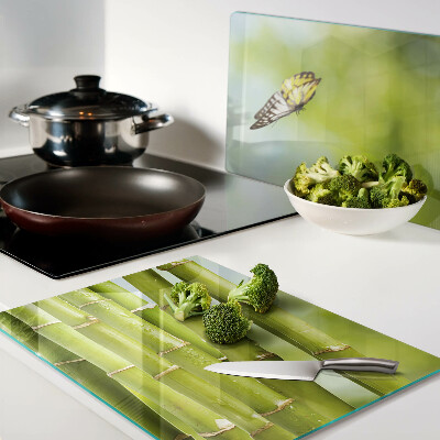 Üveg vágódeszka Bambusz és pillangó design