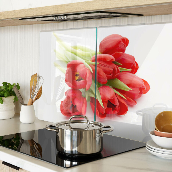 Üveg vágódeszka fényképpel Piros tulipánok fehér alapon