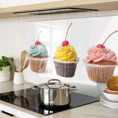Edzett üveg vágódeszka Cupcake tejszínhabbal és cseresznyével