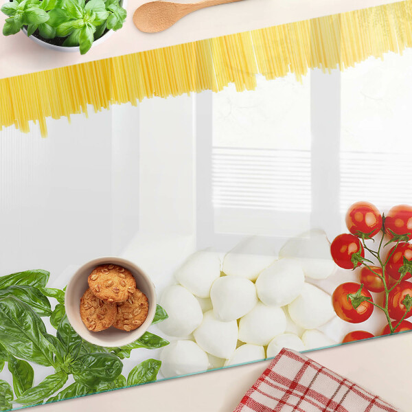 Edzett üveg vágódeszka Tészta fűszernövényekkel és paradicsommal