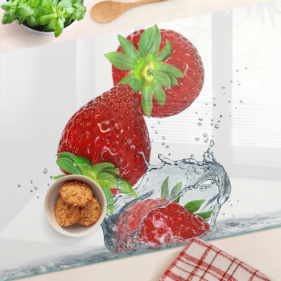 Edzett üveg vágódeszka Eper a vízben