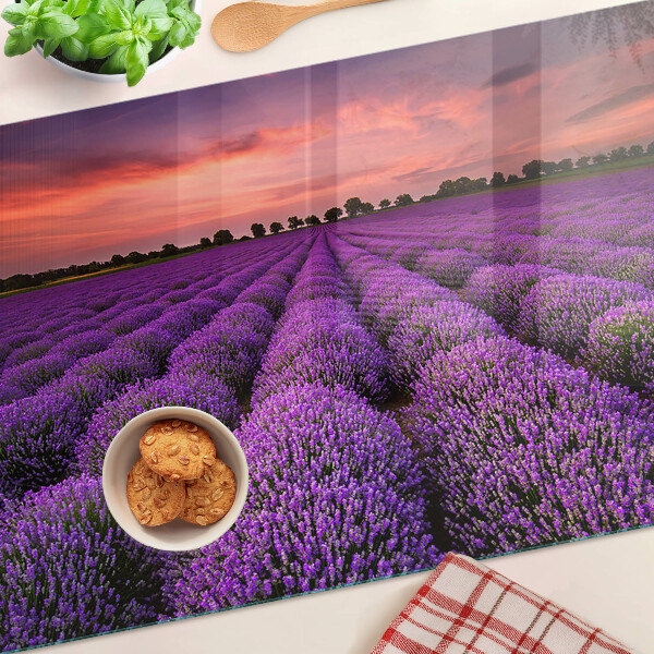 Üveg vágódeszka fényképpel Levendula mező naplementekor