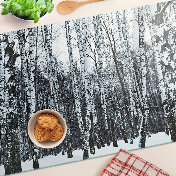 Üveg vágódeszka Téli erdő nyírfákkal