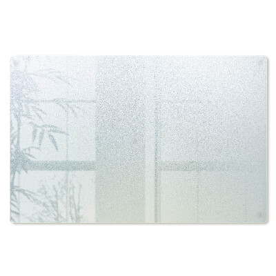 Edzett üveg vágódeszka téglalap alakú, félig átlátszó kivitelben