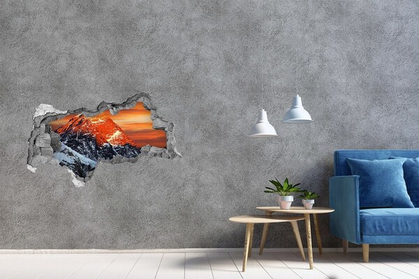 Fali matrica lyuk a falban Hegyek a lenyugvó napban