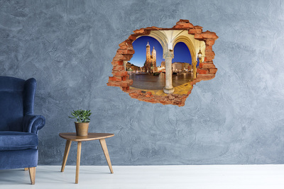 3d fali matrica lyuk a falban Krakkó főtere éjszaka