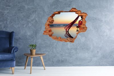 Fali matrica lyuk a falban Tánc a tengerparton naplementekor