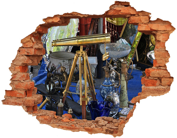 Fali matrica lyuk a falban Antikvitások egy rejtélyes boltban