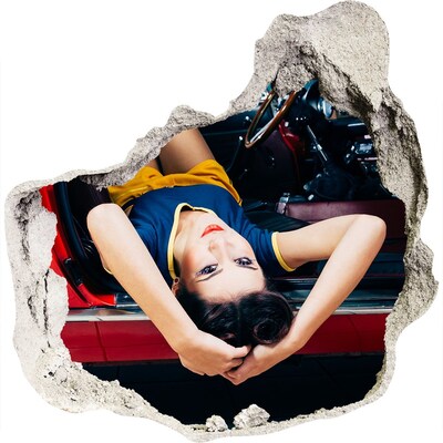 3d lyuk fal dekoráció Nő egy klasszikus autóban