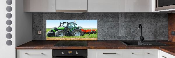 Hátfal panel konyhai Traktor a pályán