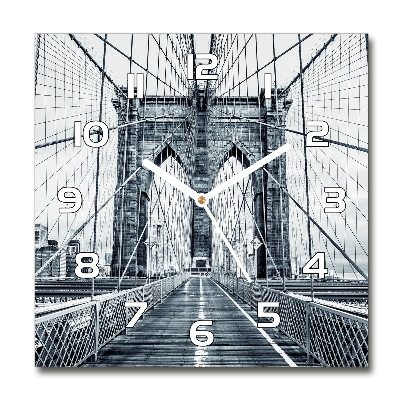Négyzetes üvegóra Brooklyn híd