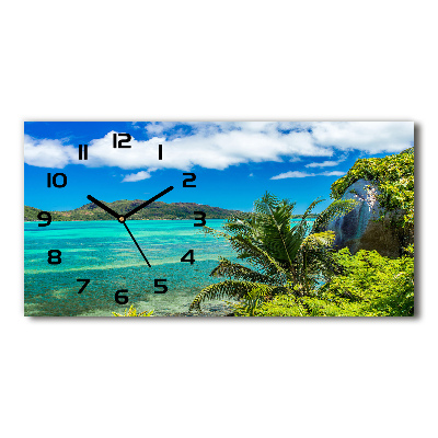 Négyszögletes üvegóra vízszintesen Seychelle-szigeteki parti