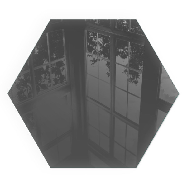 Hatszögletű kandalló üveg alátét Szín: Szürkésbarna