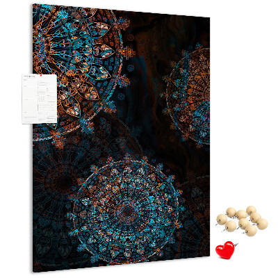 Fali parafa üzenőtábla Bonyolult mandala minták sötét háttér előtt
