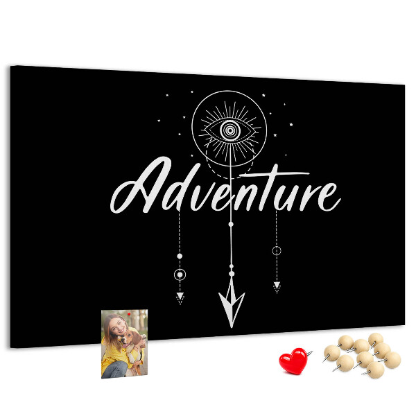 Színes parafatábla Egy űrkaland titokzatos szemmel