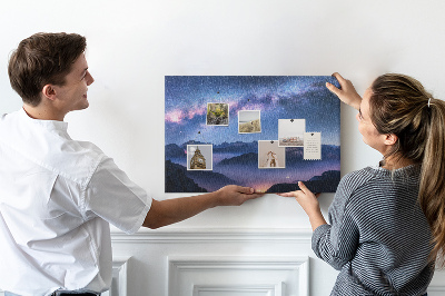 Parafatábla falra Éjszakai égbolt egy hegyi táj felett