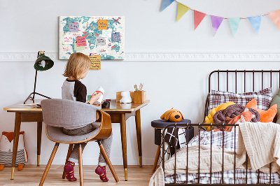 Színes parafatábla Színes világtérkép állati ikonokkal