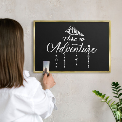 Dekoratív fali mágnestábla arany keret Kaland vár