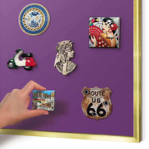 Dekoratív fali mágnestábla arany keret Erős lila