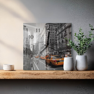 Szögletes üvegóra New York-i taxi