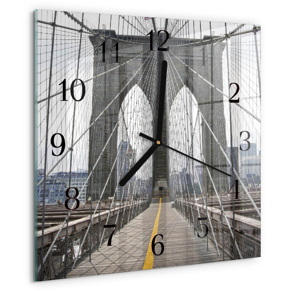 Szögletes üvegóra Brooklyn híd