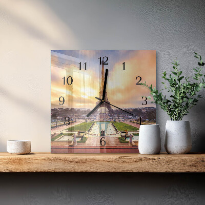 Szögletes üvegóra Eiffel-torony