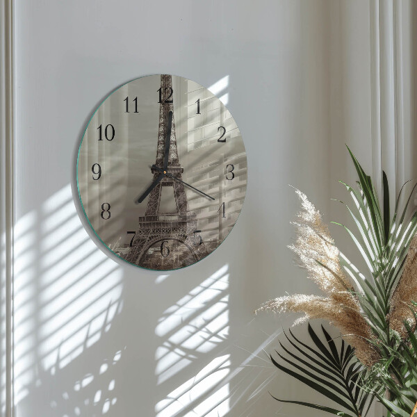Kerek üvegóra Eiffel-torony